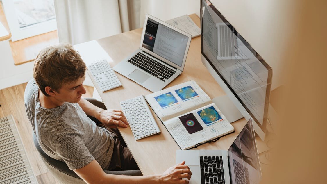 اهم اتجاهات وسائل التواصل الاجتماعي اليوم