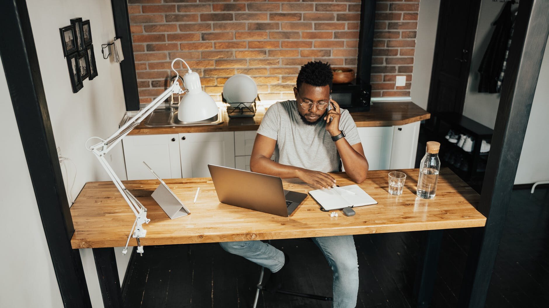 كيف تضمن حصولك على مراجعات عبر الإنترنت على عملك • بوابة التسويق الالكتروني • eMarketigate كيف تضمن حصولك على مراجعات عبر الإنترنت على عملك